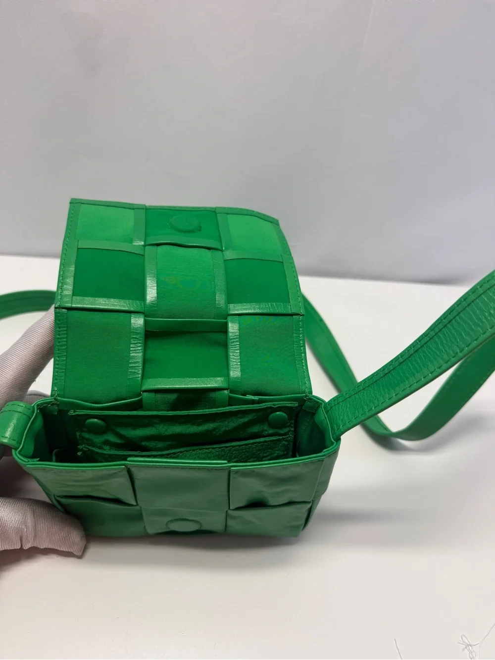 Bottega Veneta Intrecciato Green Leather Crossbody
